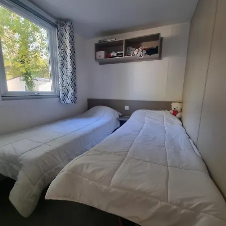 Jolie Mobil Home 2 Chambres Saint-Jean-de-Monts Buitenkant foto